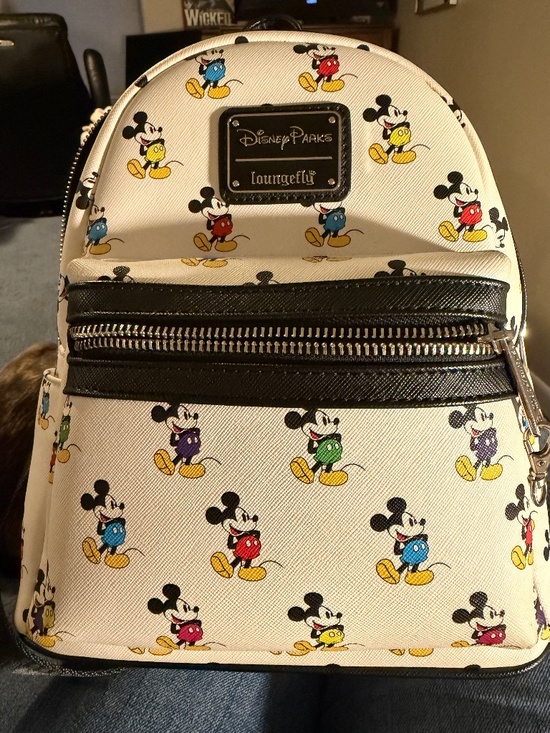 Loungefly Handbags - Loungefly Disney Mickey Mouse backpack